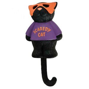 Hallmark Articulated Scaredy Cat in Mask Pin, Vintage L137